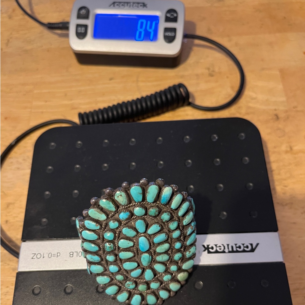 Rare Turquoise Oval Cuff Bracelet -  73 Blue Green Stones - Picture 6 of 17